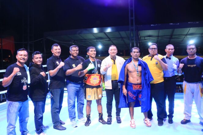 
					Wakapolda Sumbar Hadiri Acara Penutupan kejuaraan Beladiri Minang Combat Sport (MCS) Th 2024